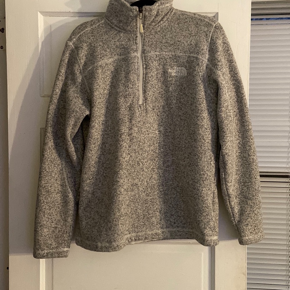 North face half zip pullover
